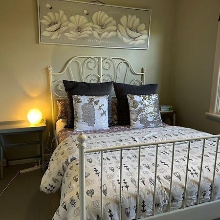 Bush Retreat Farm Stay 2 Bedroom Guest Suite Gelliondale Eksteriør bilde